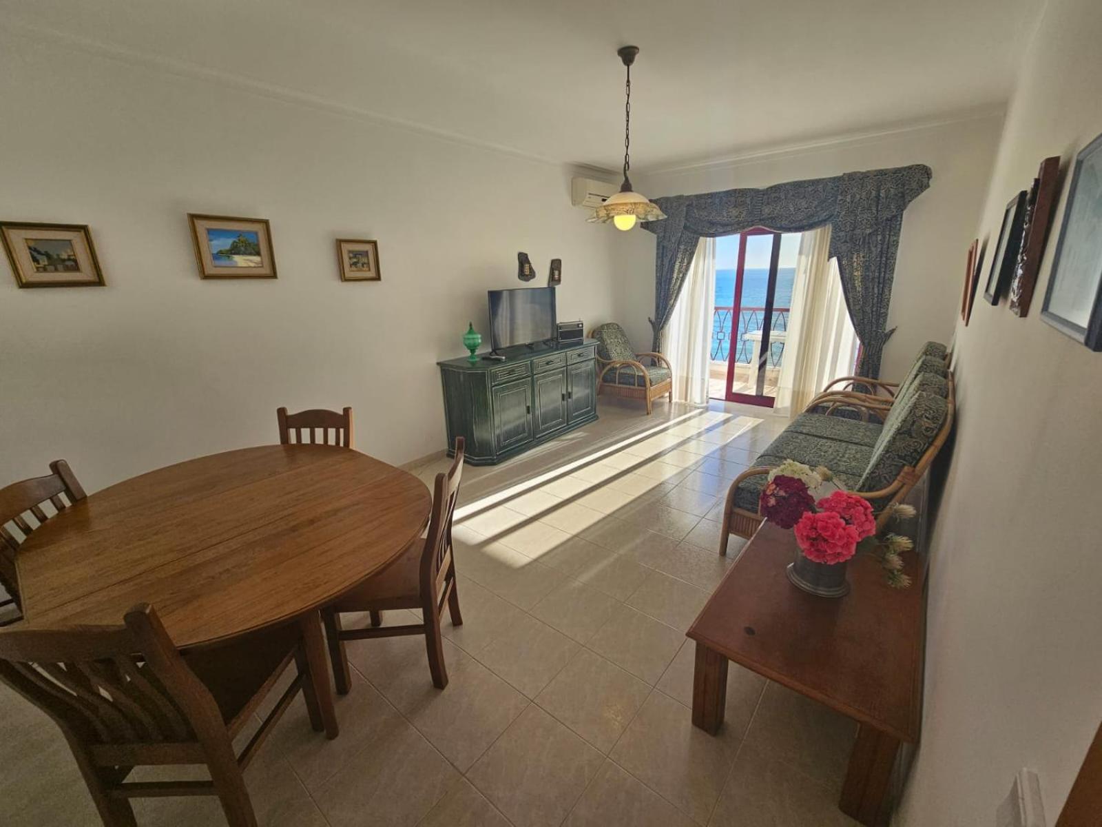 2 Avenida Frente Mar - Casas & Papeis Lägenhet Armação de Pêra Exteriör bild