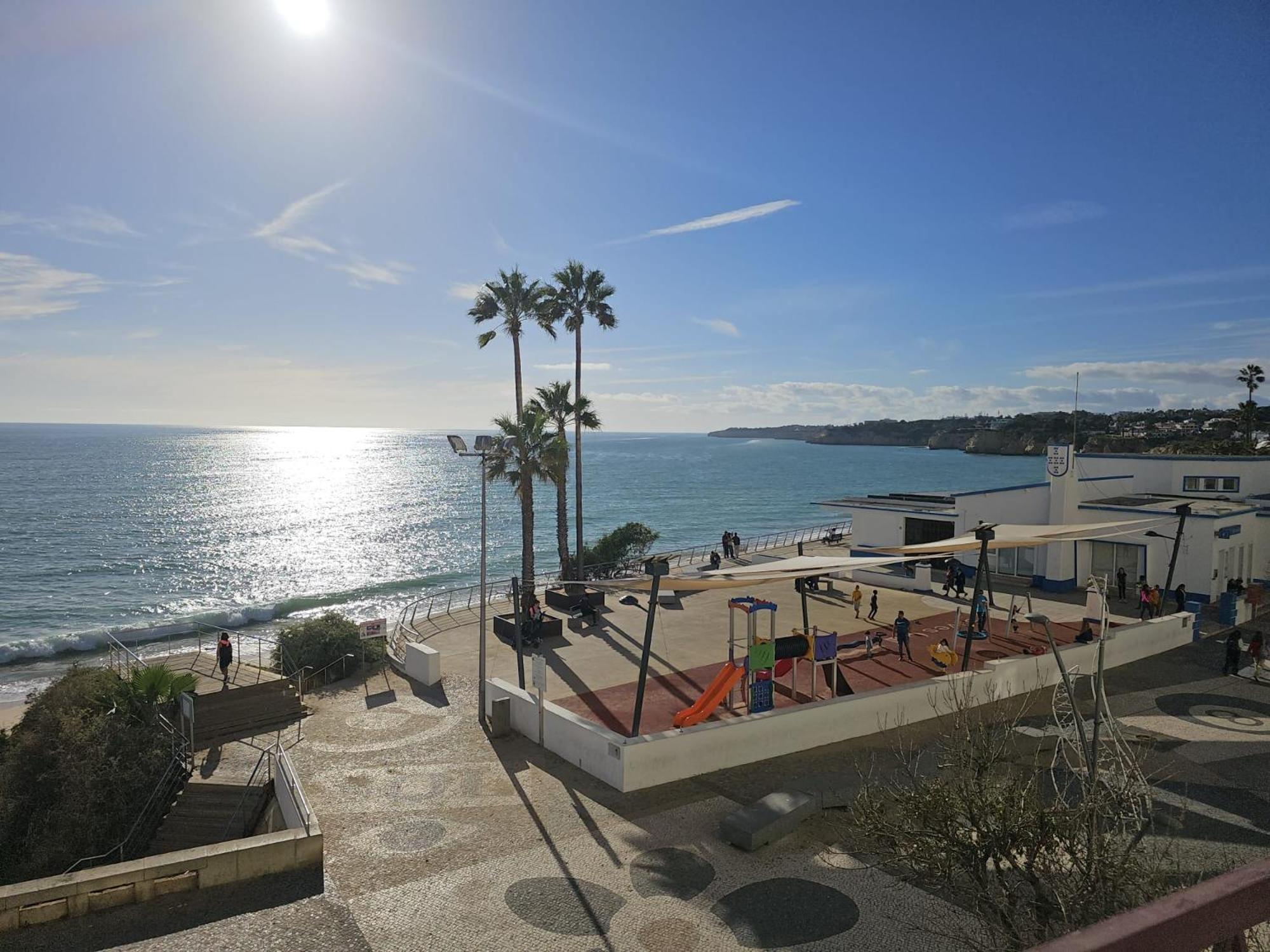 2 Avenida Frente Mar - Casas & Papeis Lägenhet Armação de Pêra Exteriör bild